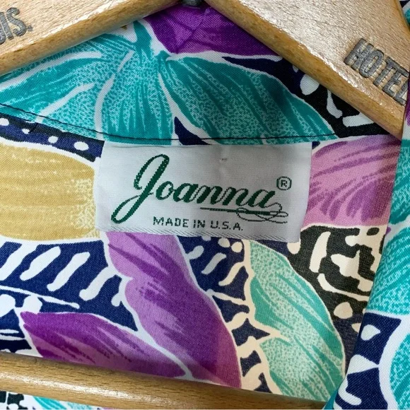 80s Tropical Blouse - Picture 4 of 9